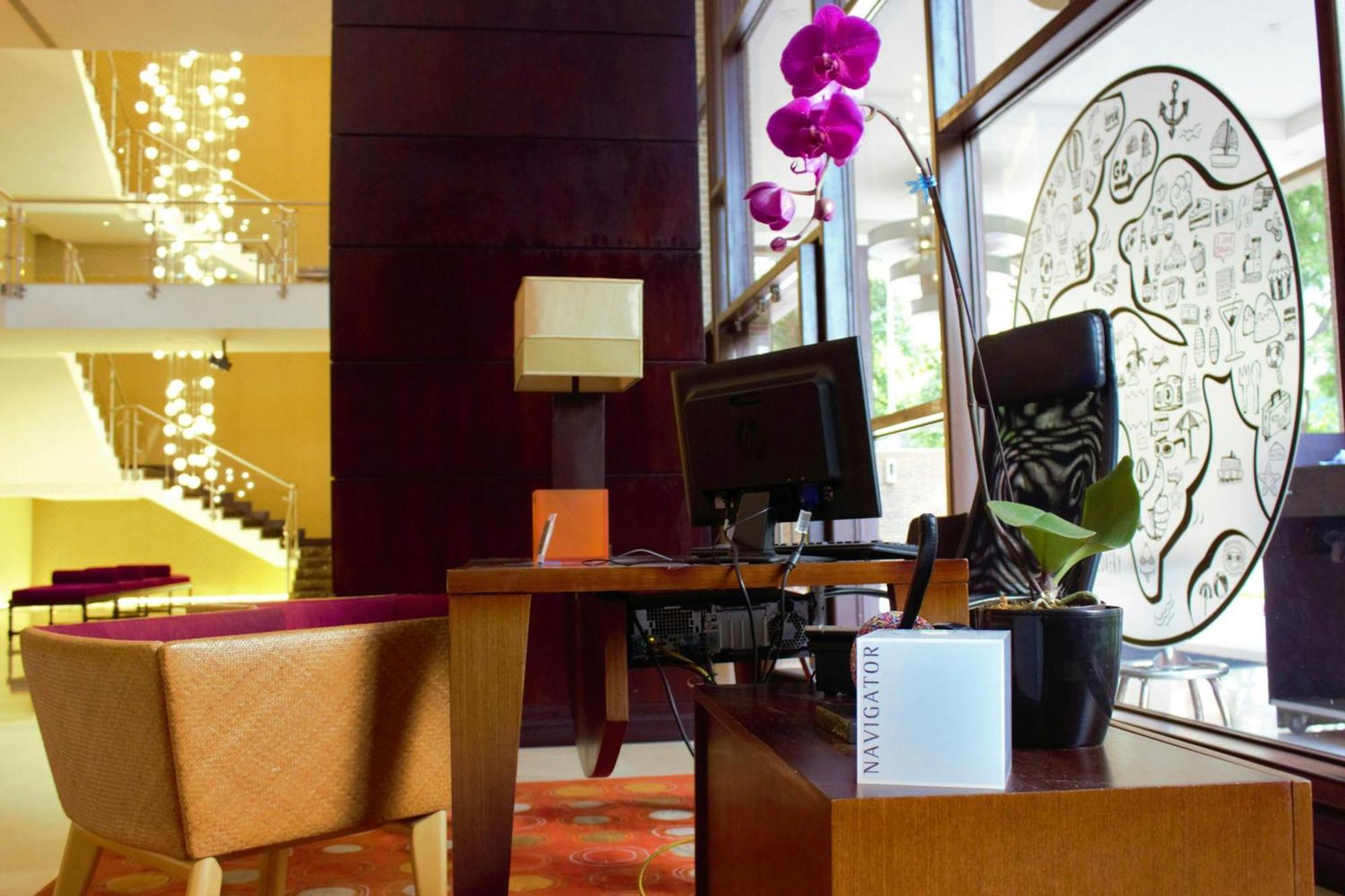 Renaissance Caracas La Castellana Hotel מראה חיצוני תמונה
