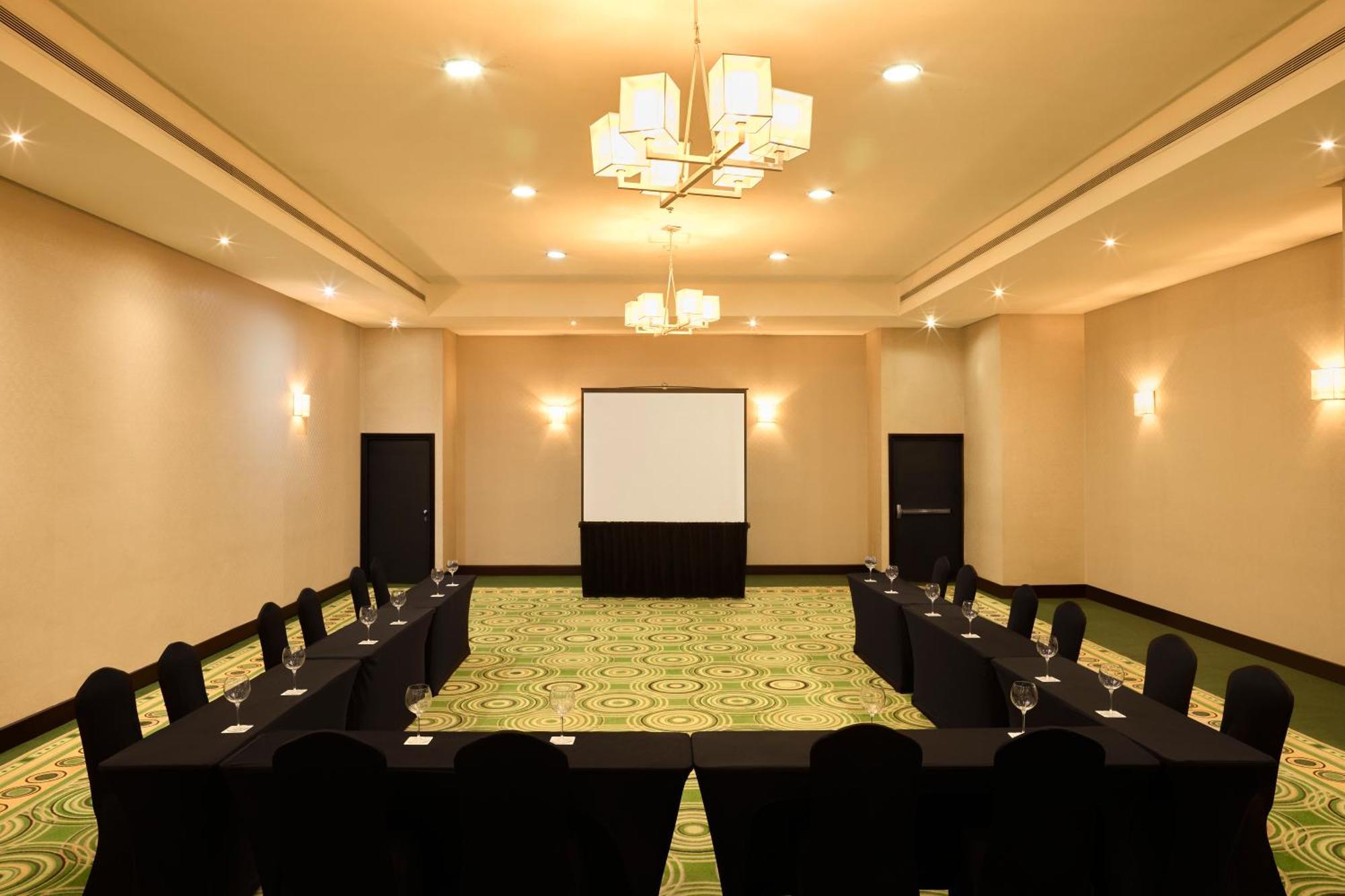 Renaissance Caracas La Castellana Hotel מראה חיצוני תמונה