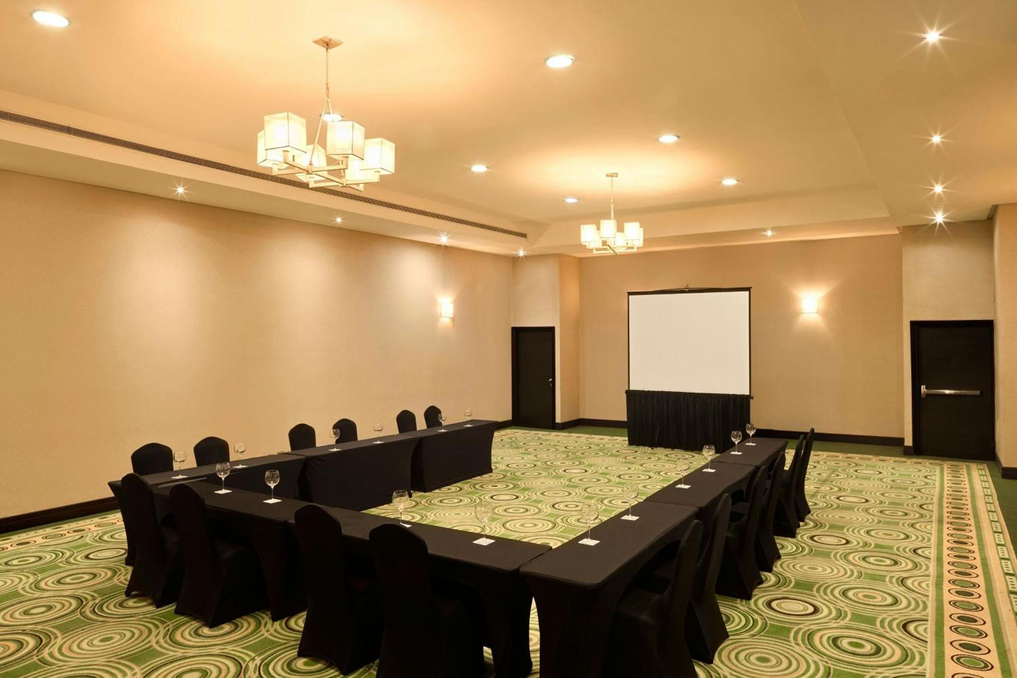 Renaissance Caracas La Castellana Hotel מראה חיצוני תמונה