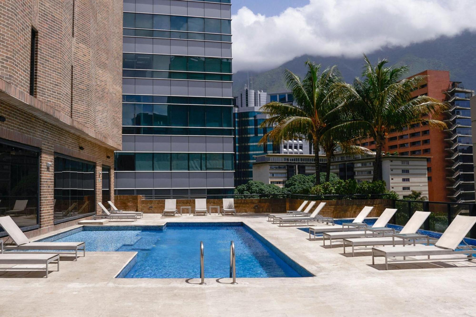 Renaissance Caracas La Castellana Hotel מראה חיצוני תמונה